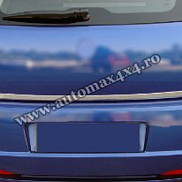 Fiat Grande Punto '06- Tija crom portbagaj b Pret - Cere oferta