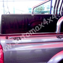 Mazda B2500 Capitonaj bena Pret - Cere oferta