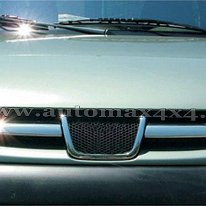 Peugeot Partner '05- Grilaj crom fata b Pret - Cere oferta