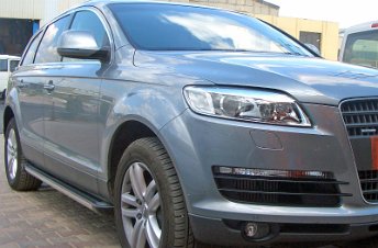 Audi Q7 Prag aluminiu negru PAN01. Pret - Cere oferta