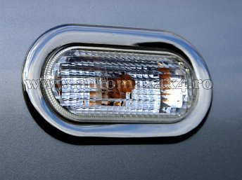 Skoda Roomstar '00- Rama crom semnalizator b Pret - Cere oferta