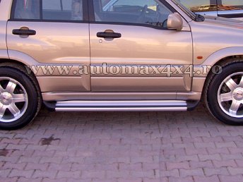 Suzuki Grand Vitara '00-'05 Prag aluminiu arhintiu PAA02 Pret - Cere oferta