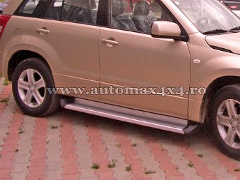 Suzuki Grand Vitara '05- Prag aluminiu argintiu PAA02 Pret - Cere oferta