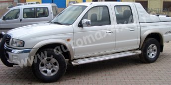 Mazda B2500 Capac crom oglinzi Pret - Cere oferta
