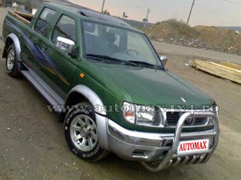 Nissan Skystar Bullbar inox BC752 Pret - Cere oferta