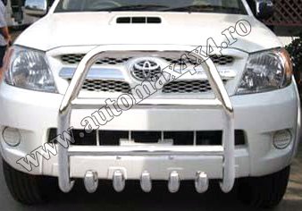 Toyota Hilux Nou Bullbar inox BC652 Pret - Cere oferta