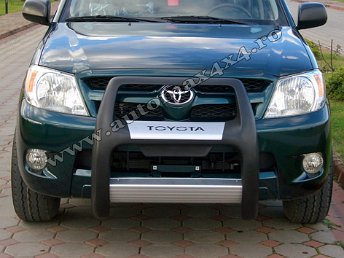 Toyota Hilux Nou Bullbar poliuretan BP061B Pret - Cere oferta