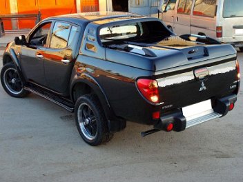 Fullbox Mitsubishi L200 '11+