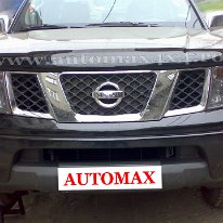 Nissan Navara D40 Deflector capota 1