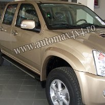 Isuzu D-Max Prag aluminiu negru PAN01