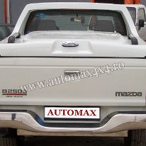 Mazda B2500 Tampon spate OJ
