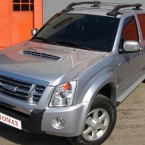 Isuzu D-Max Bullbar poliuretan BP032