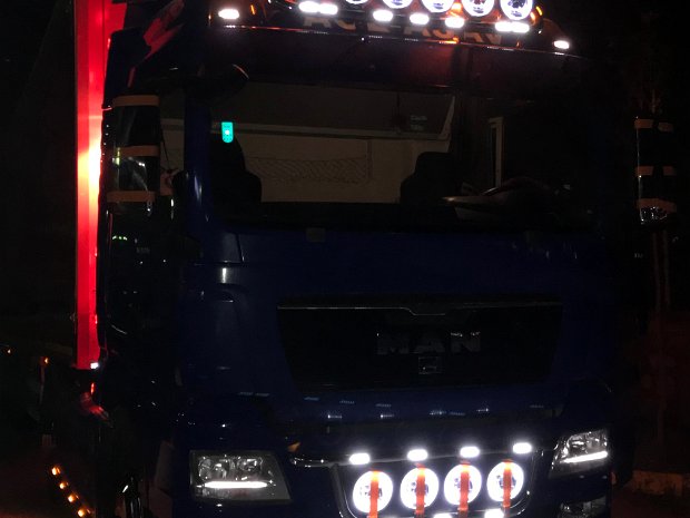 Bara inox lunga proiectoare plafon MAN TGA, TGX, XL