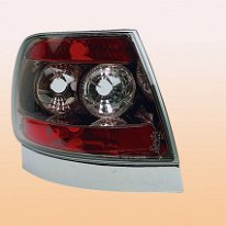 AUDI A4 '95-'00 Stop negru. Pret - Cere oferta