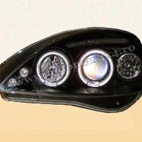 Opel Corsa C '01- Far negru Pret - Cere oferta