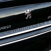Peugeot 407 '05- Tija crom bagaj b